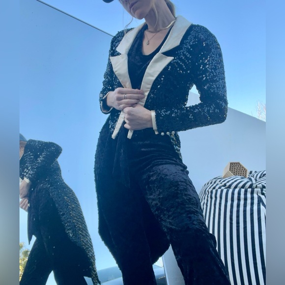 VTG Black Sequin Ringleader Jacket - Picture 10 of 13